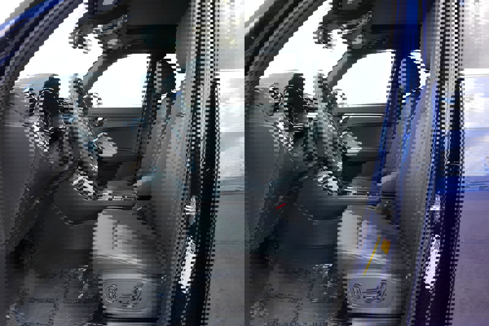 Used 2025 Audi Q3 2.0T Premium image 17