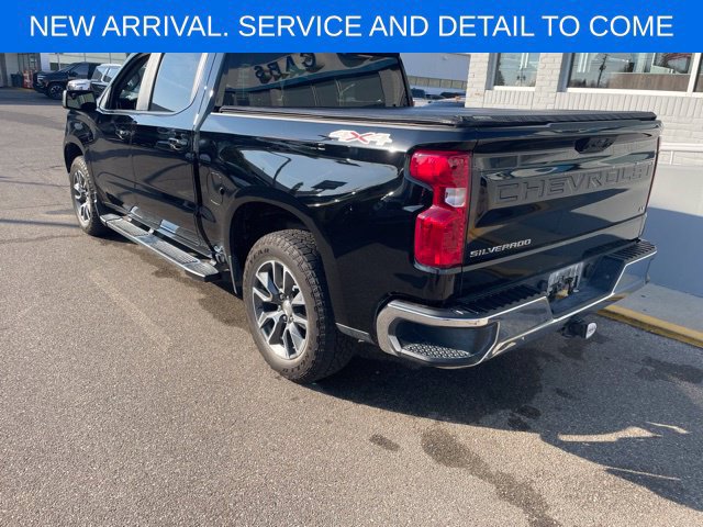 Used 2025 Chevrolet Silverado 1500 LT AWD/4WD image 11