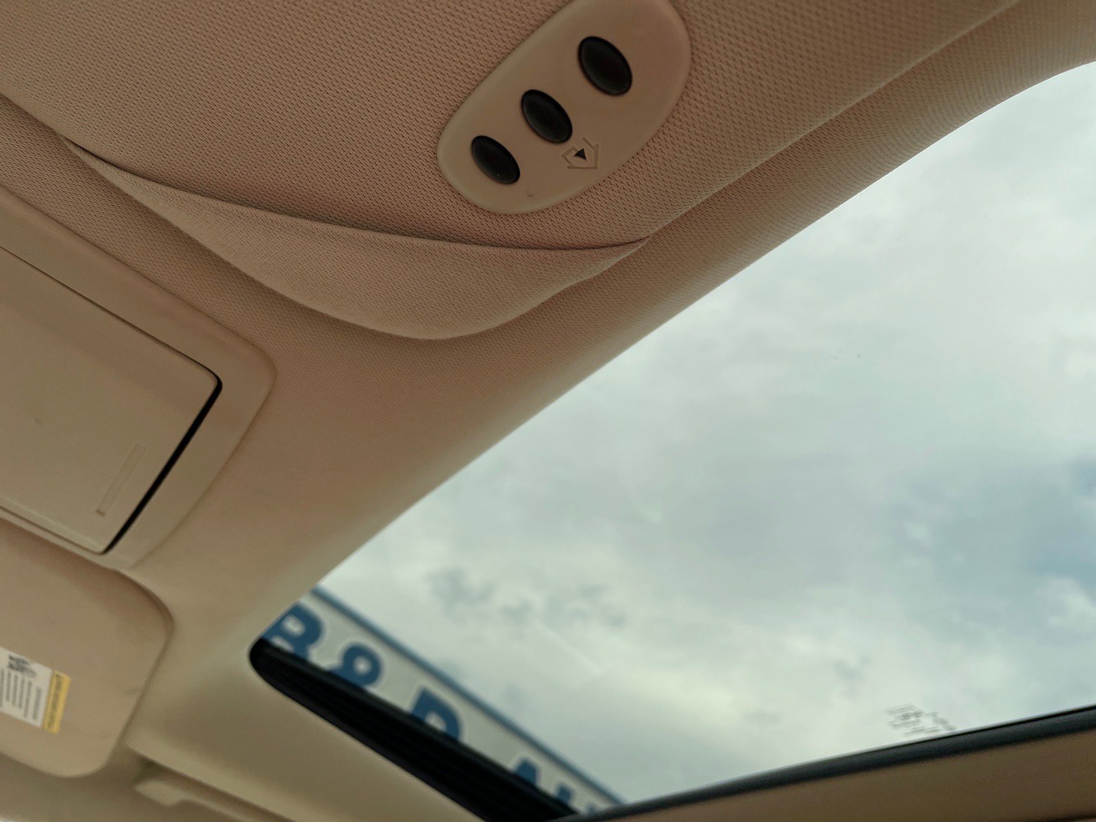 Used 2015 Lincoln MKS AWD w/ Equipment Group 201A image 19