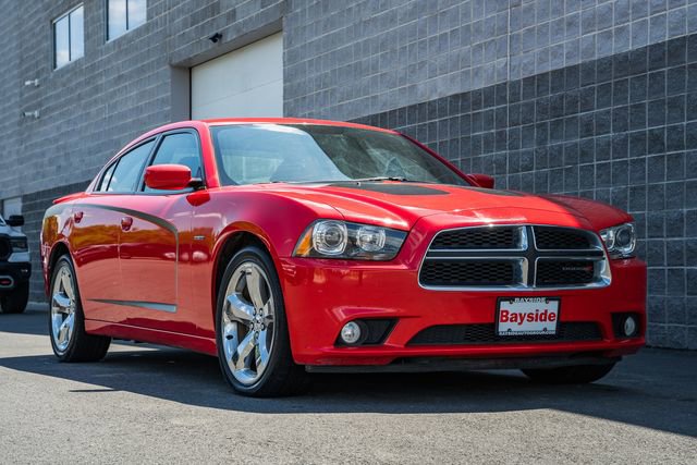 Used 2014 Dodge Charger R/T w/ Wheels & Tunes Group RWD image 2