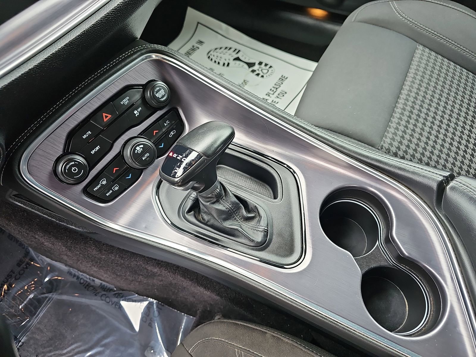 Used 2017 Dodge Challenger R/T RWD image 23