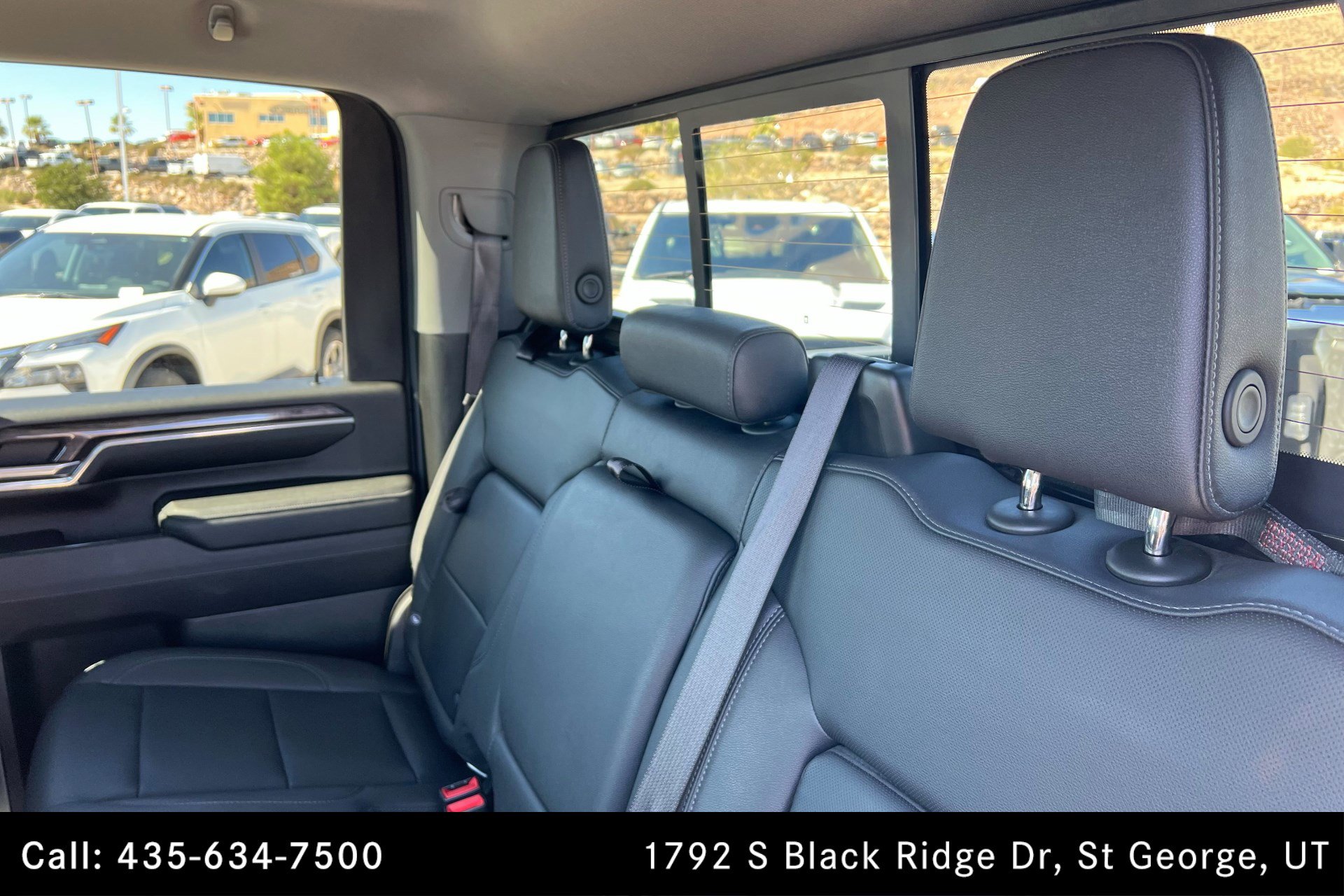 Used 2024 Chevrolet Silverado 3500 LTZ w/ LTZ Convenience Package image 20