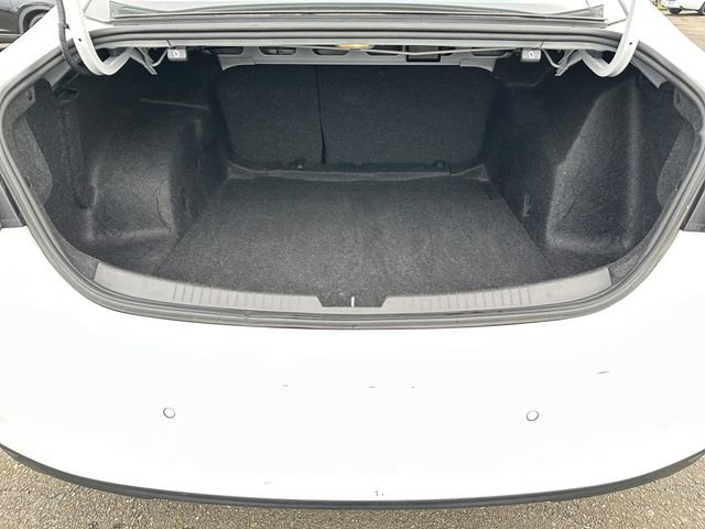 Used 2024 Chevrolet Malibu LT FWD image 28