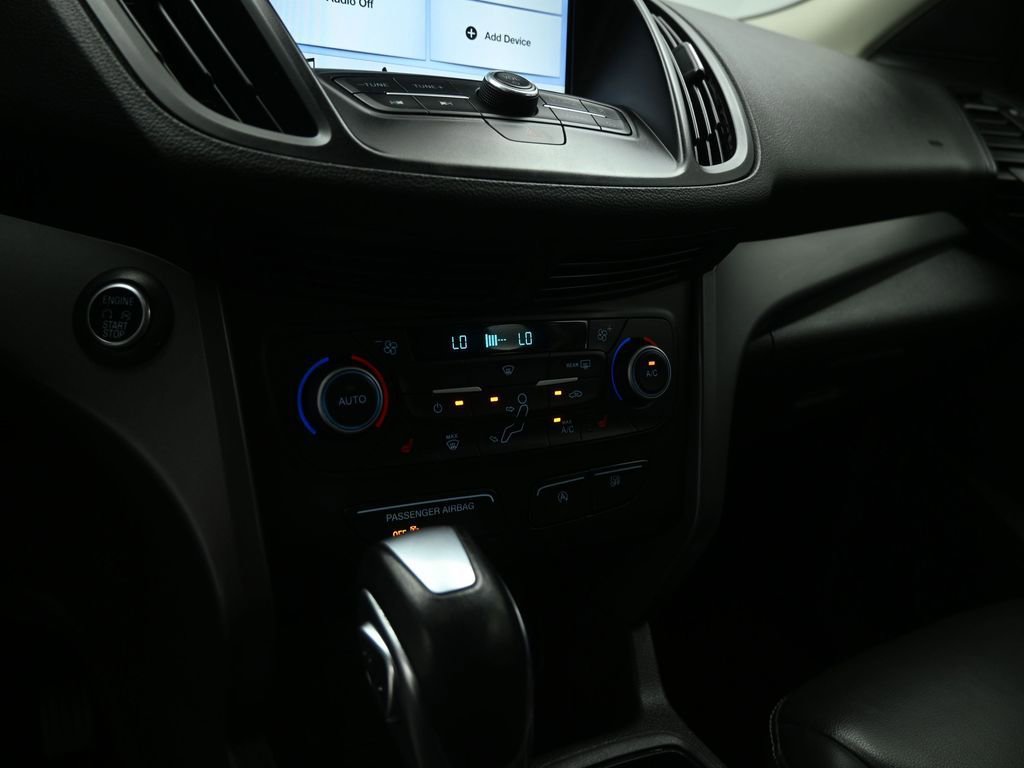 Certified 2019 Ford Escape SEL image 16