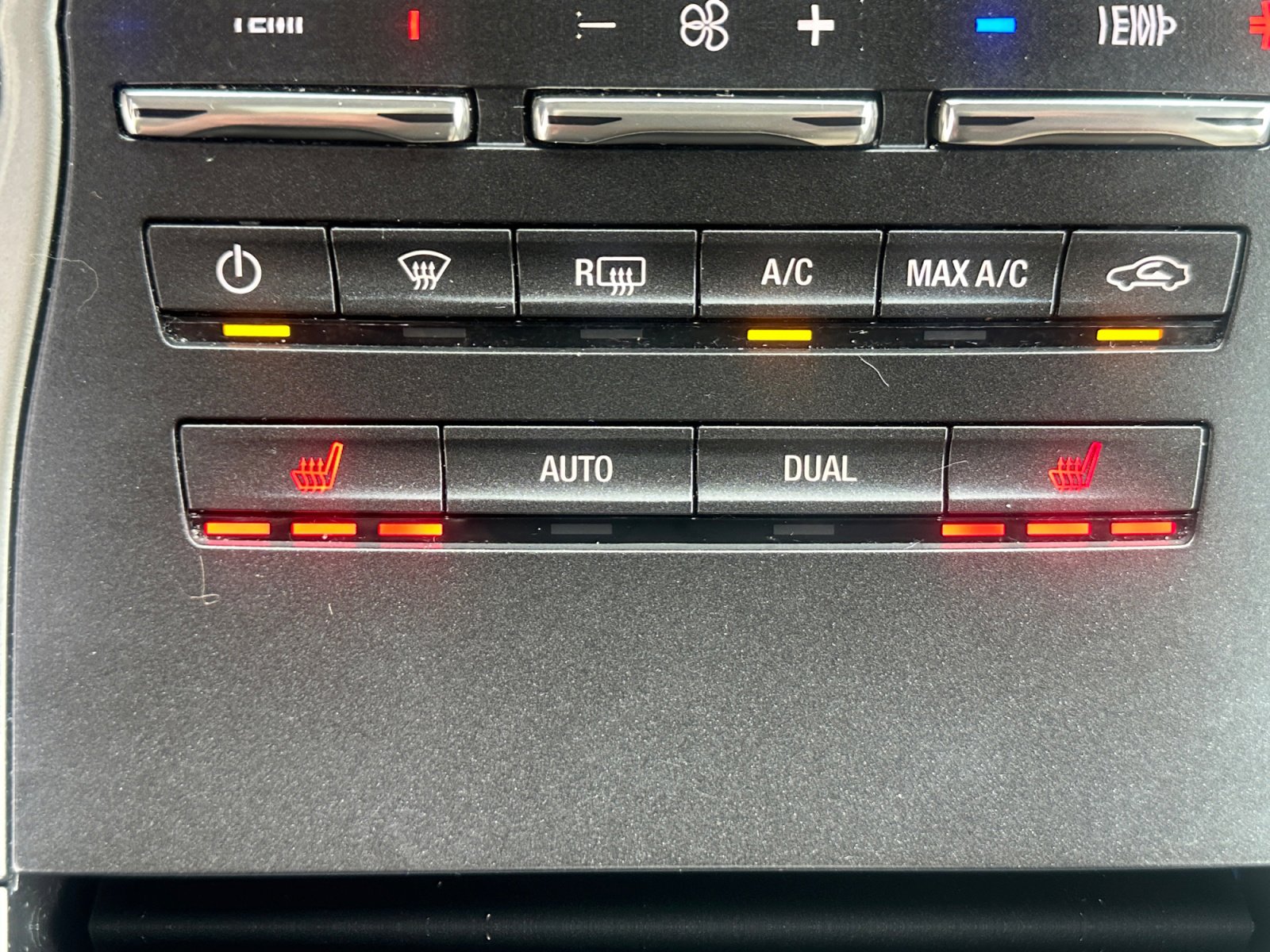 Used 2019 Lincoln Nautilus Select AWD/4WD image 26