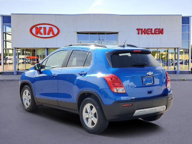 Used 2015 Chevrolet Trax LT w/ LT Sun and Sound Package FWD image 3
