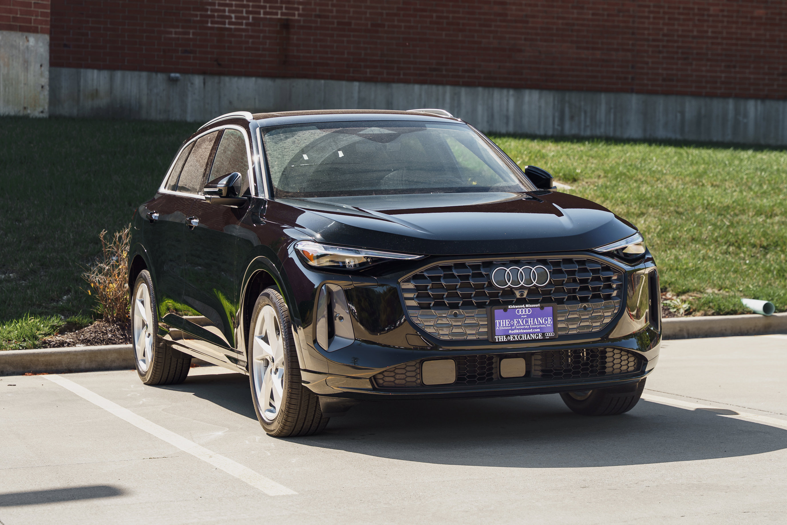 New 2025 Audi Q5 Prestige image 2