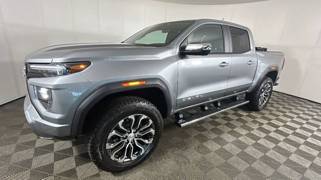 Used 2026 GMC Canyon Denali AWD/4WD image 6