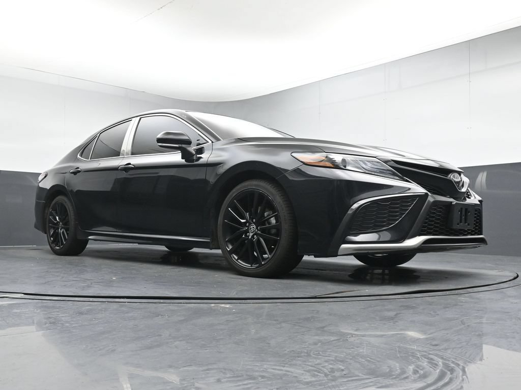 Used 2023 Toyota Camry XSE FWD image 33