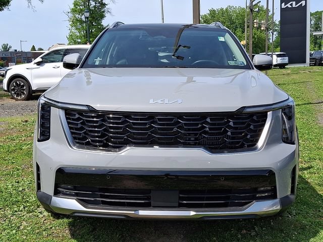 Certified 2026 Kia Sorento EX w/ EX Premium Package FWD image 2