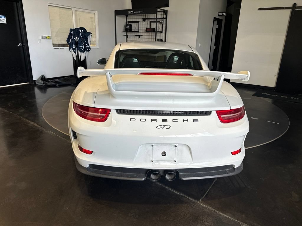 Used 2015 Porsche 911 GT3 RWD image 7