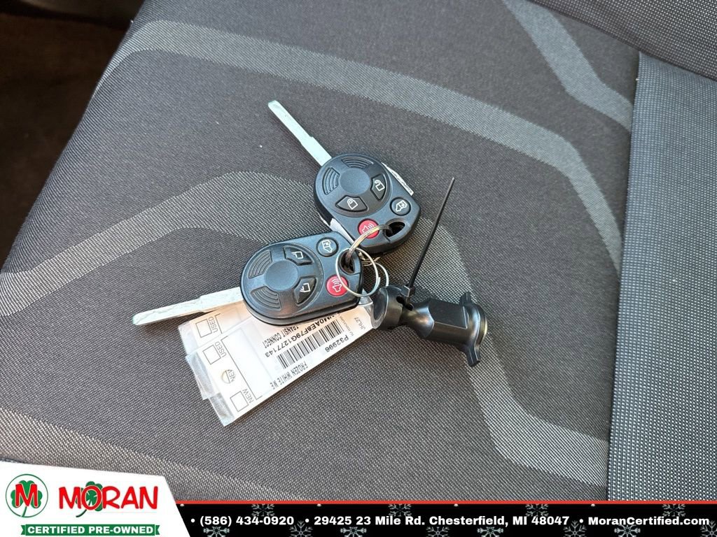 Used 2016 Ford Transit Connect XLT image 24