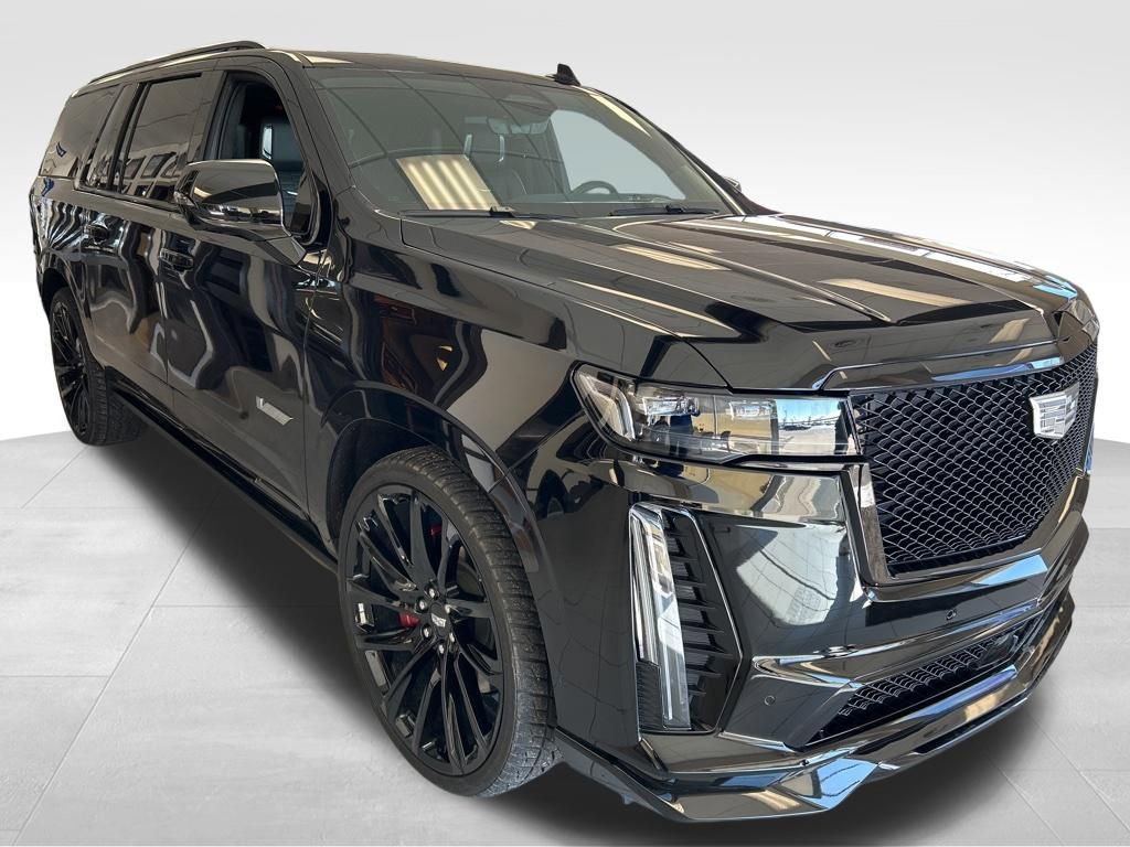 Used 2023 Cadillac Escalade ESV V AWD/4WD image 3