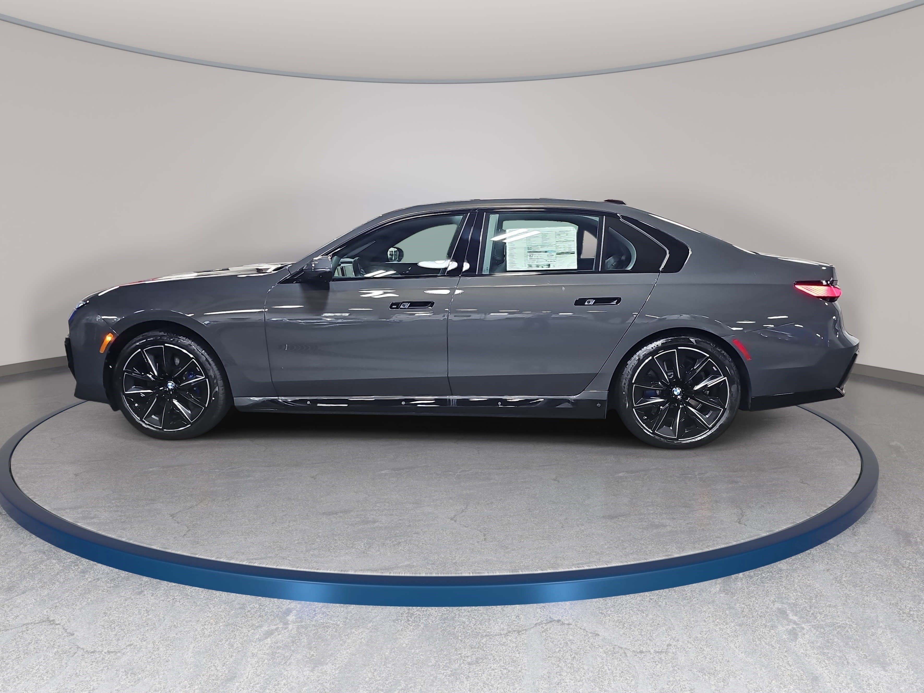 New 2026 BMW i7 eDrive50 w/ Executive Package image 8