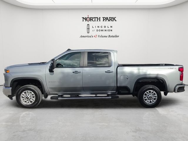 Used 2026 Chevrolet Silverado 2500 LT AWD/4WD image 2