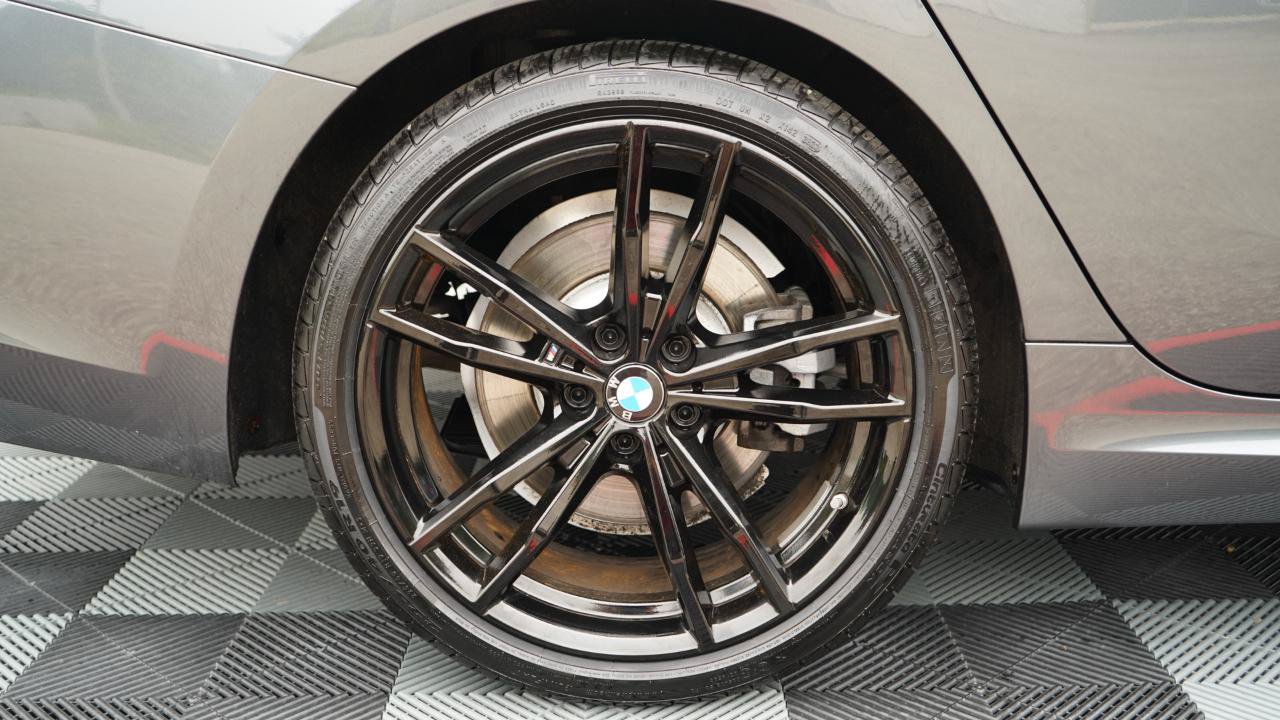 Used 2020 BMW 330i xDrive Sedan w/ M Sport Package AWD/4WD image 36