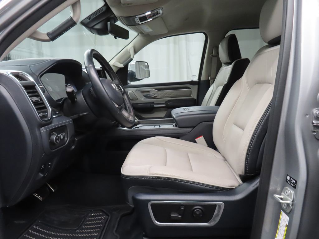 Used 2024 RAM 1500 Limited image 9