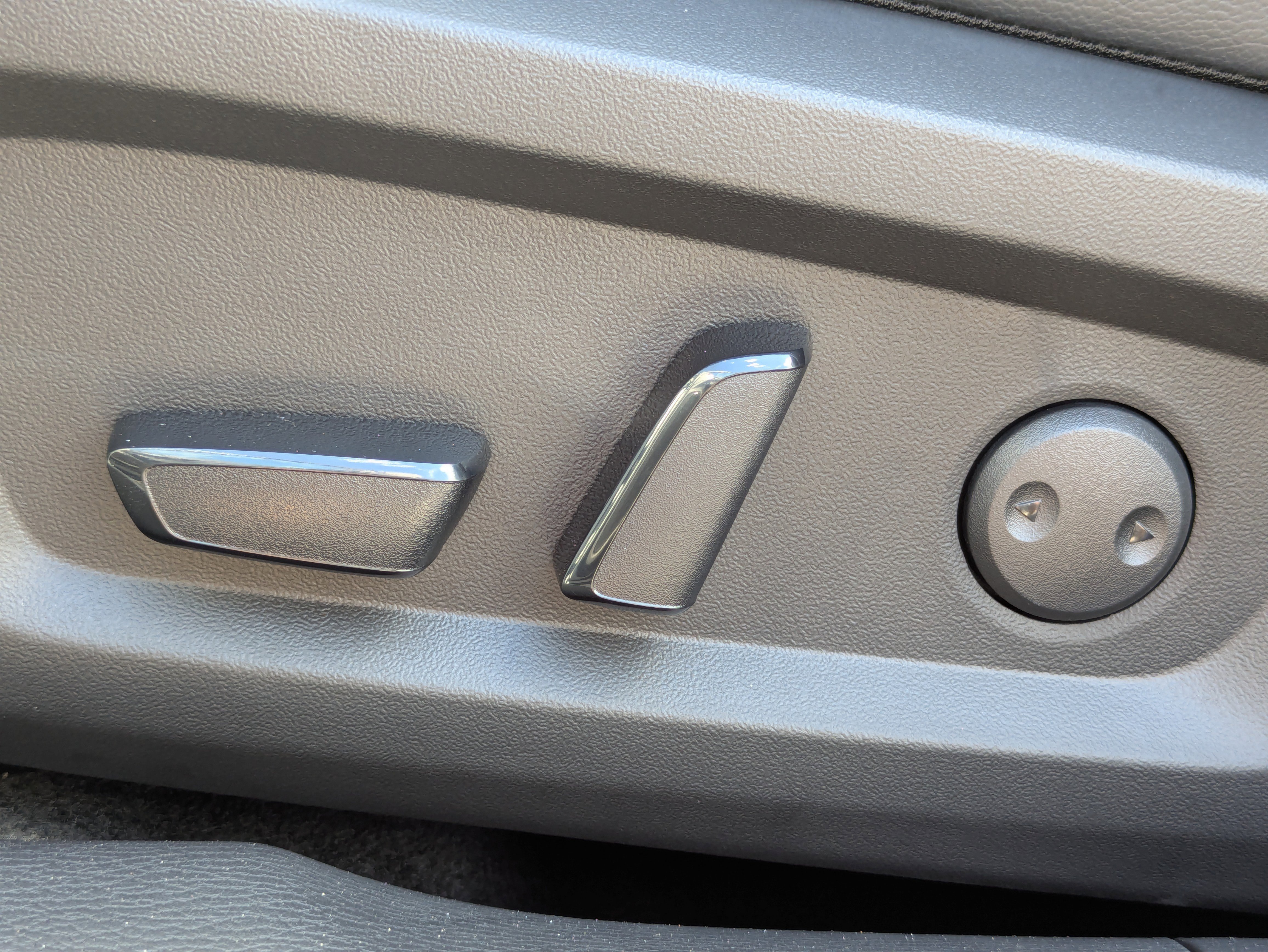 New 2025 Mitsubishi Outlander SEL image 23