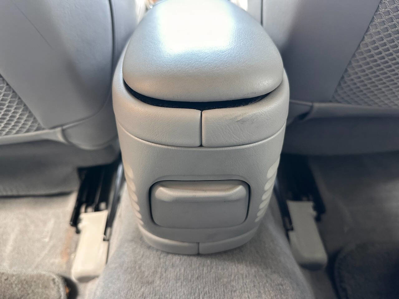 Used 1998 Lincoln Mark VIII RWD image 65