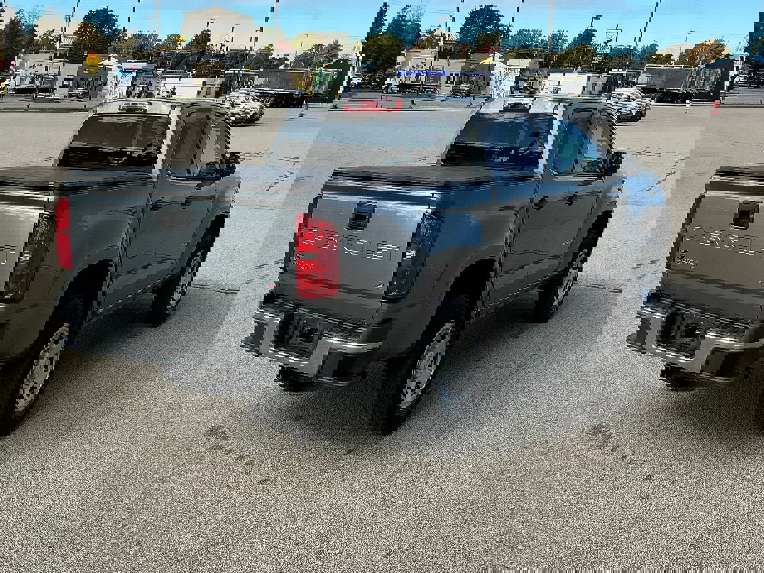 Certified 2022 Chevrolet Colorado W/T w/ WT Convenience Package image 17