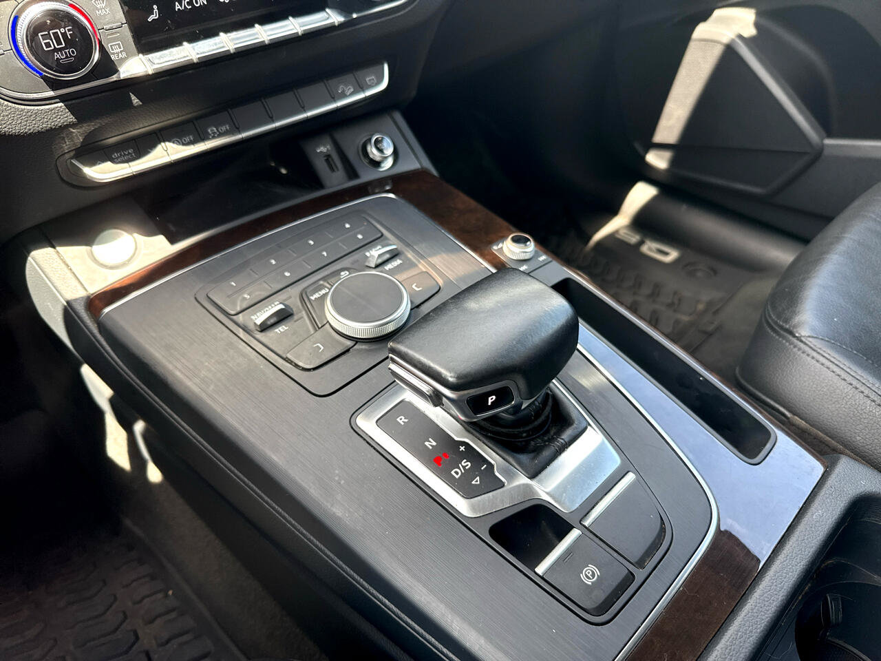Used 2019 Audi Q5 2.0T Premium AWD/4WD image 11