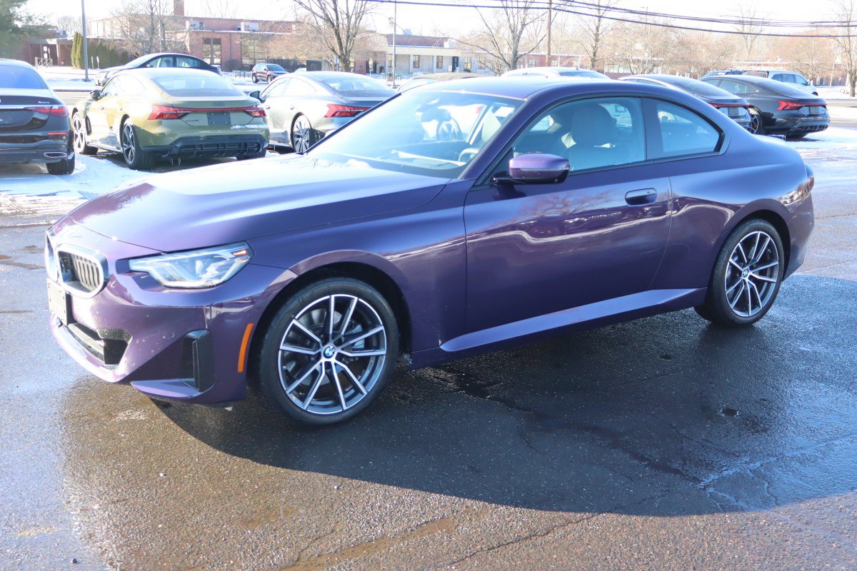 Used 2025 BMW 230i xDrive Coupe w/ Premium Package image 1