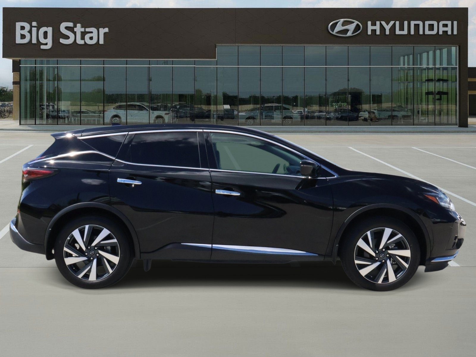 Used 2024 Nissan Murano SL FWD image 5
