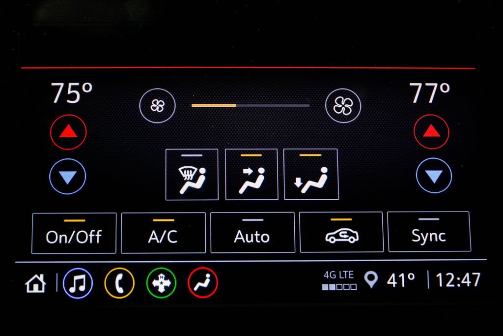 Used 2023 Chevrolet Malibu LT FWD image 29