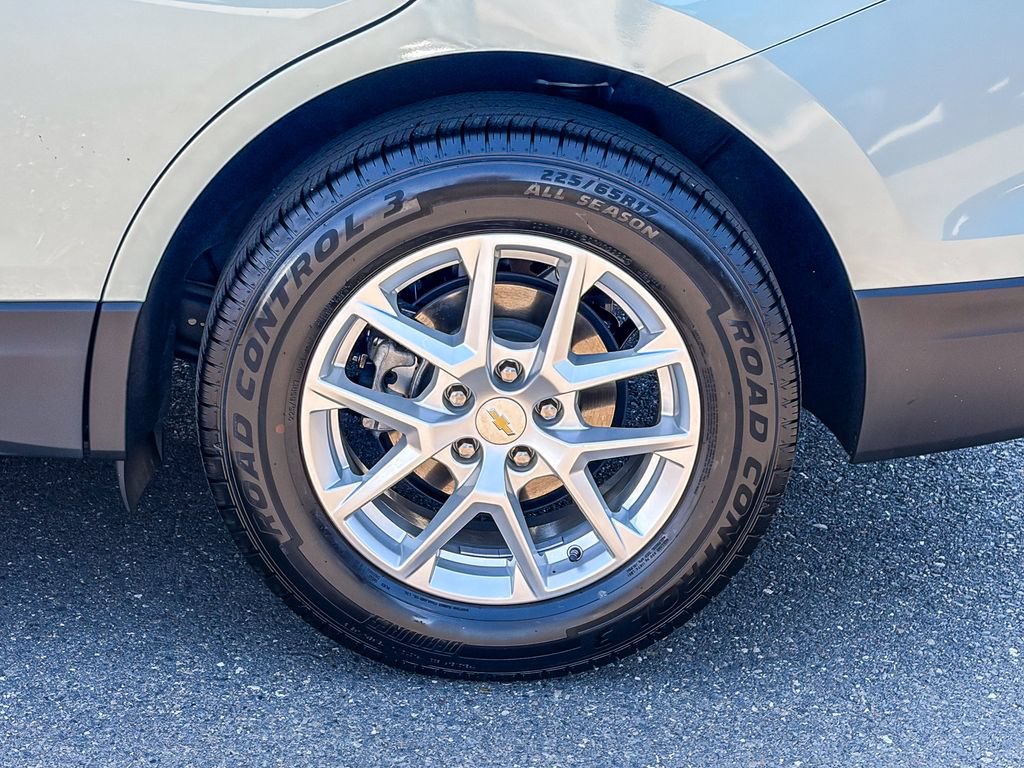 Used 2022 Chevrolet Equinox LT FWD image 15