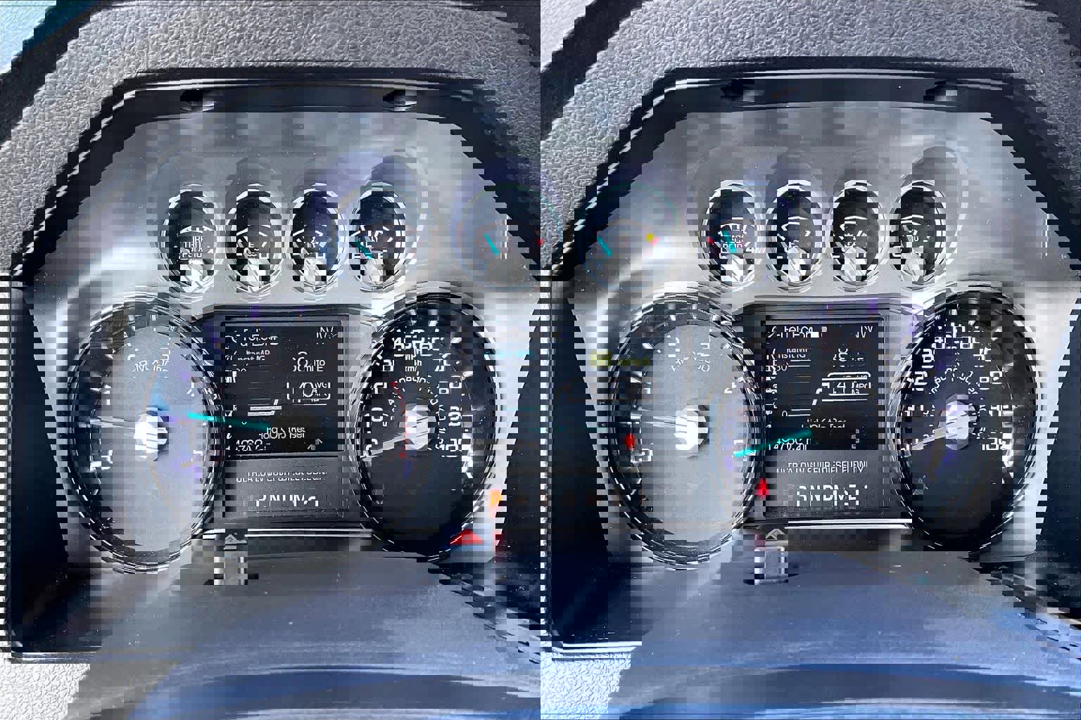 Used 2012 Ford F350 Lariat image 26