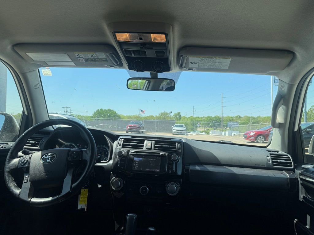 Used 2015 Toyota 4Runner Trail AWD/4WD image 10