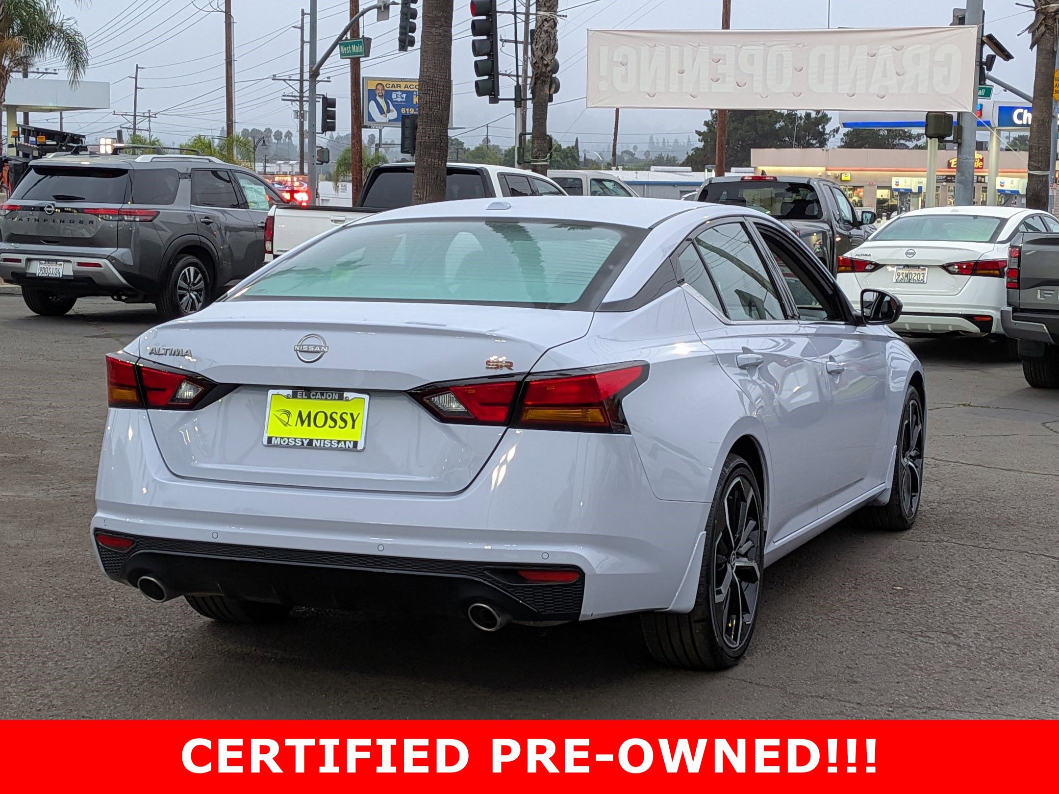 Certified 2025 Nissan Altima 2.5 SR image 7