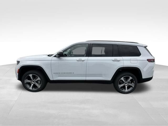 New 2026 Jeep Grand Cherokee L Limited AWD/4WD image 2