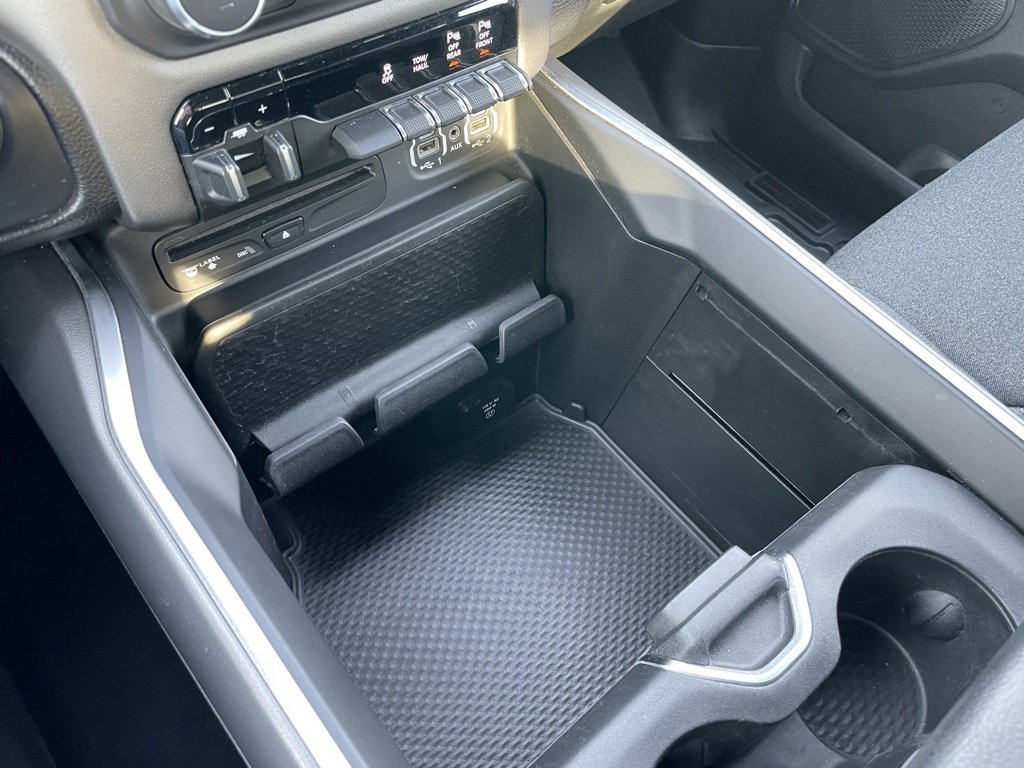 Used 2019 RAM 1500 Big Horn image 13