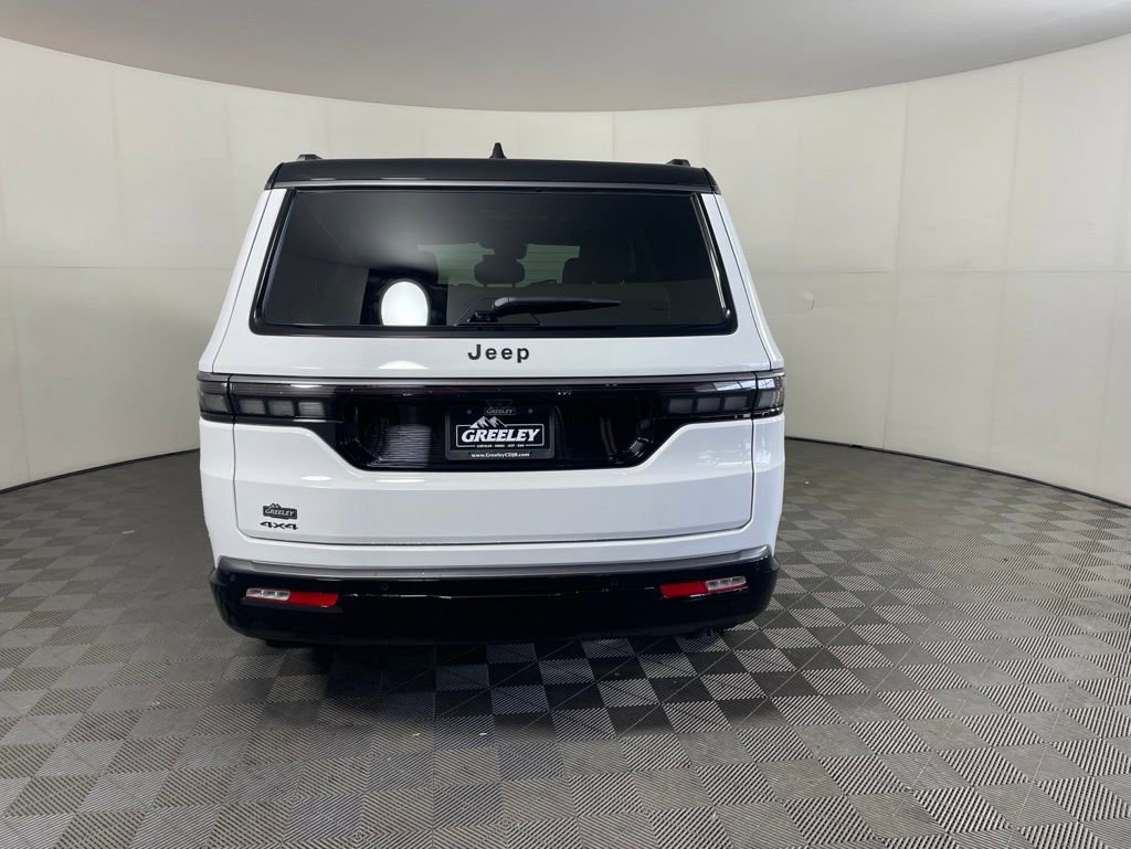 New 2026 Jeep Grand Wagoneer Summit AWD/4WD image 4