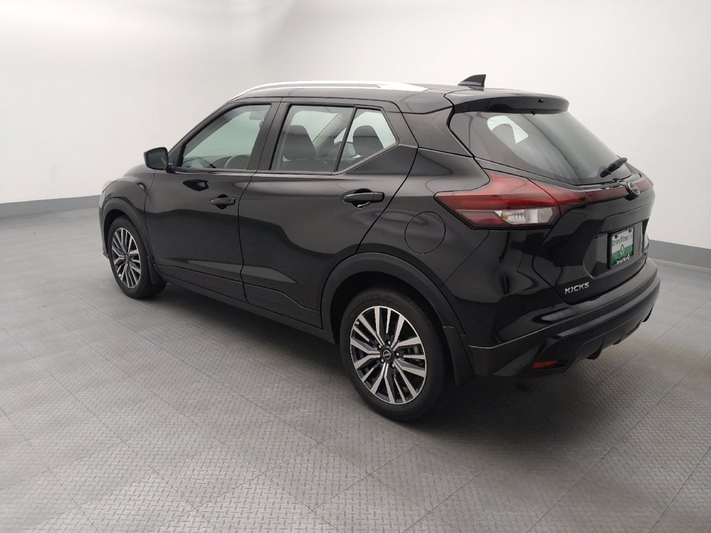 Used 2023 Nissan Kicks SV FWD image 5