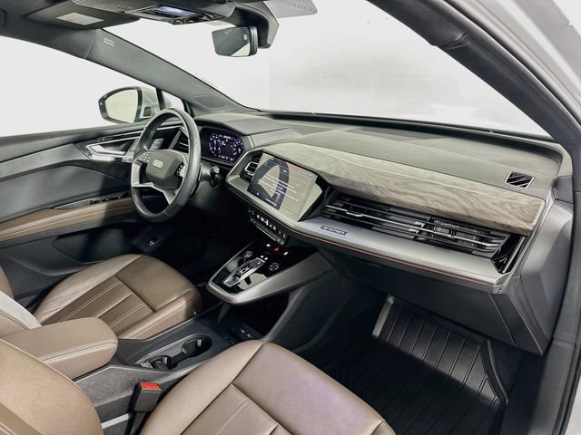 Used 2024 Audi Q4 e-tron Premium Plus w/ Premium Plus AWD/4WD image 30