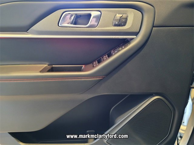 New 2025 Ford Explorer ST image 21