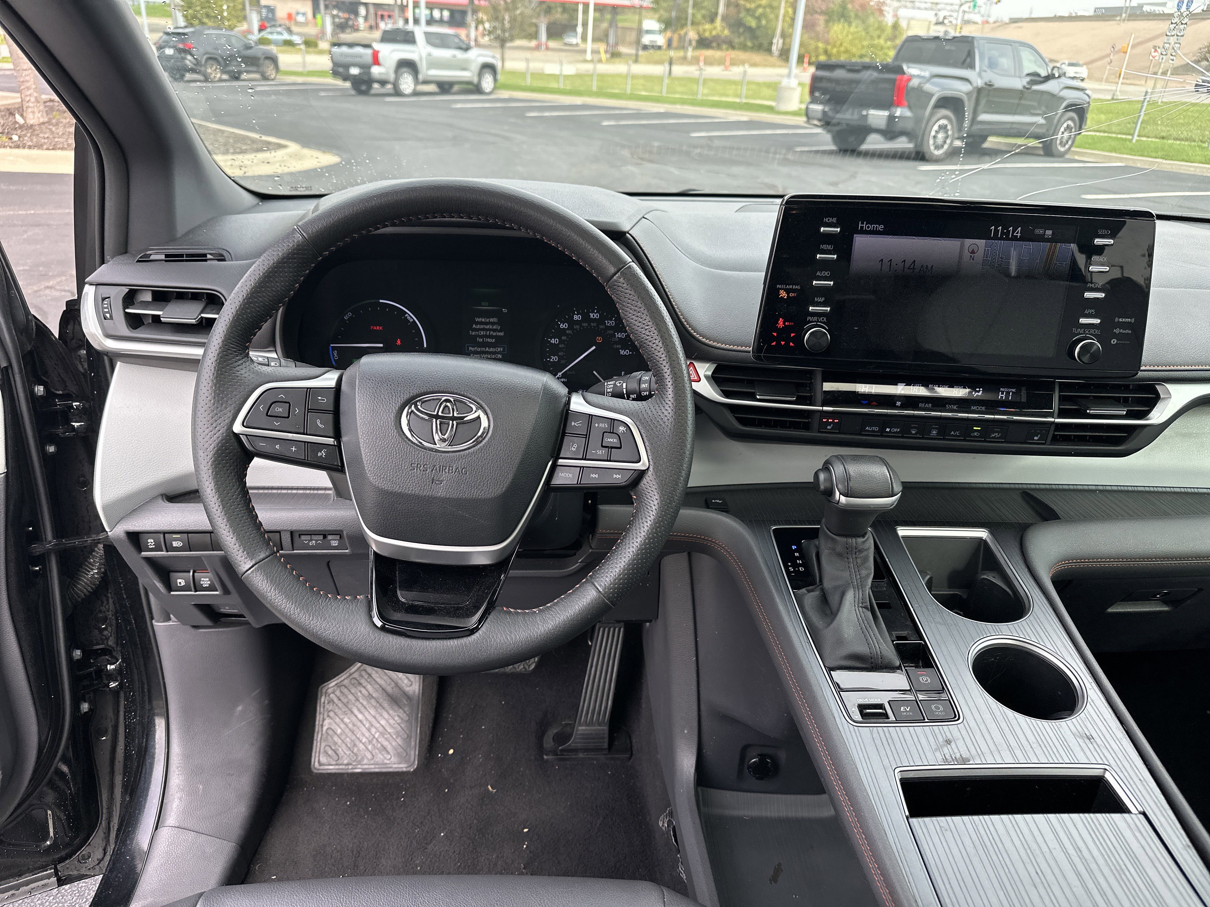 Certified 2023 Toyota Sienna XSE image 28