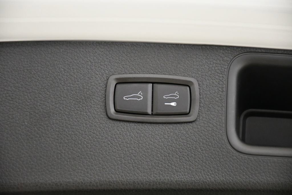 Used 2024 Porsche Macan S image 60