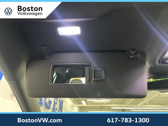 New 2025 Volkswagen ID.4 Pro S w/ ID.4 Black Package image 18