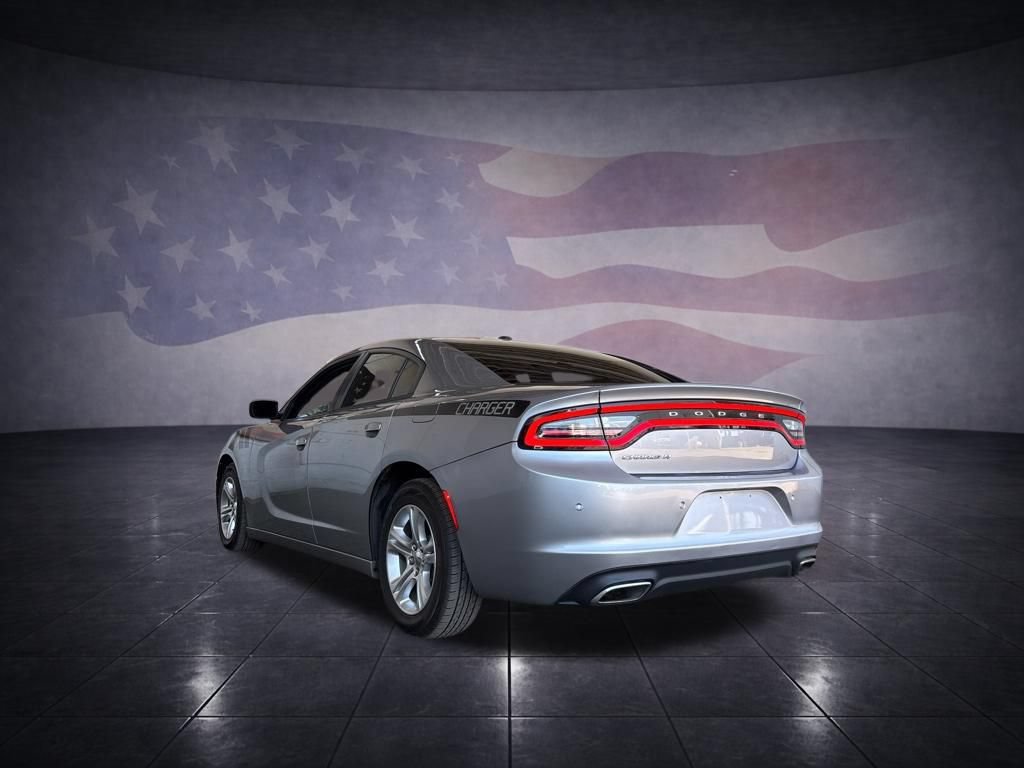 Used 2015 Dodge Charger SE w/ Popular Equipment Group RWD image 3