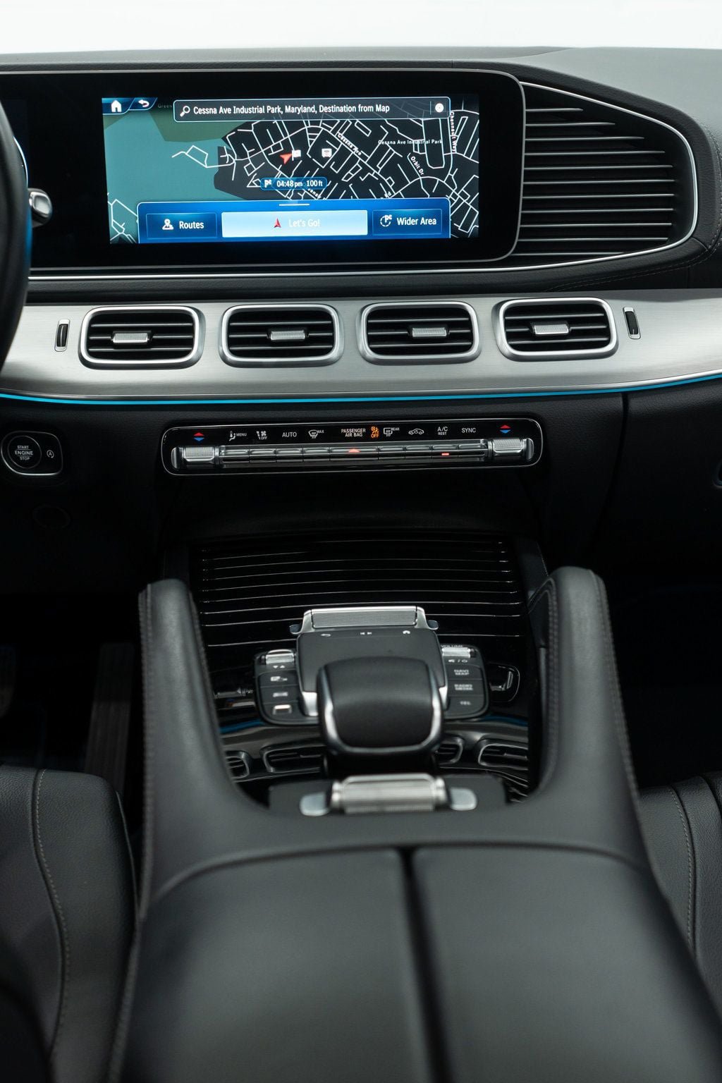 Used 2025 Mercedes-Benz GLS 450 4MATIC image 19