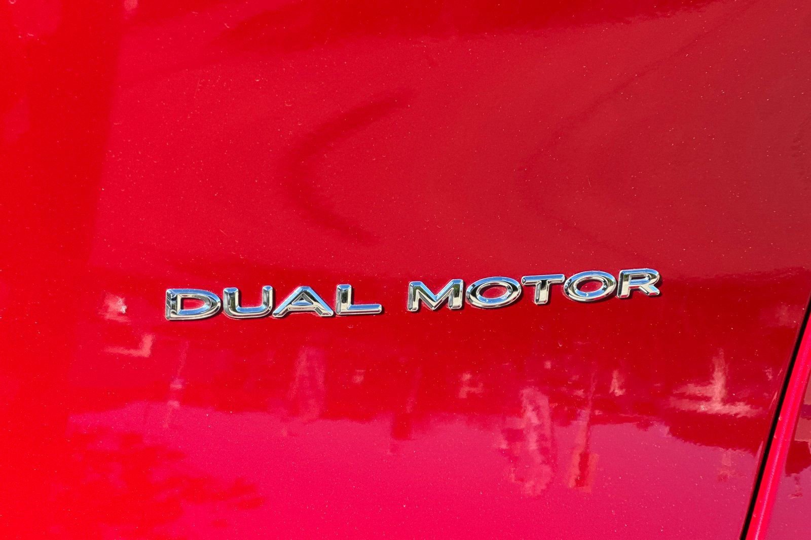 Used 2022 Tesla Model Y Long Range image 33