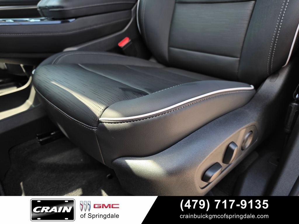 New 2026 Buick Enclave Sport Touring w/ Power Package FWD image 23
