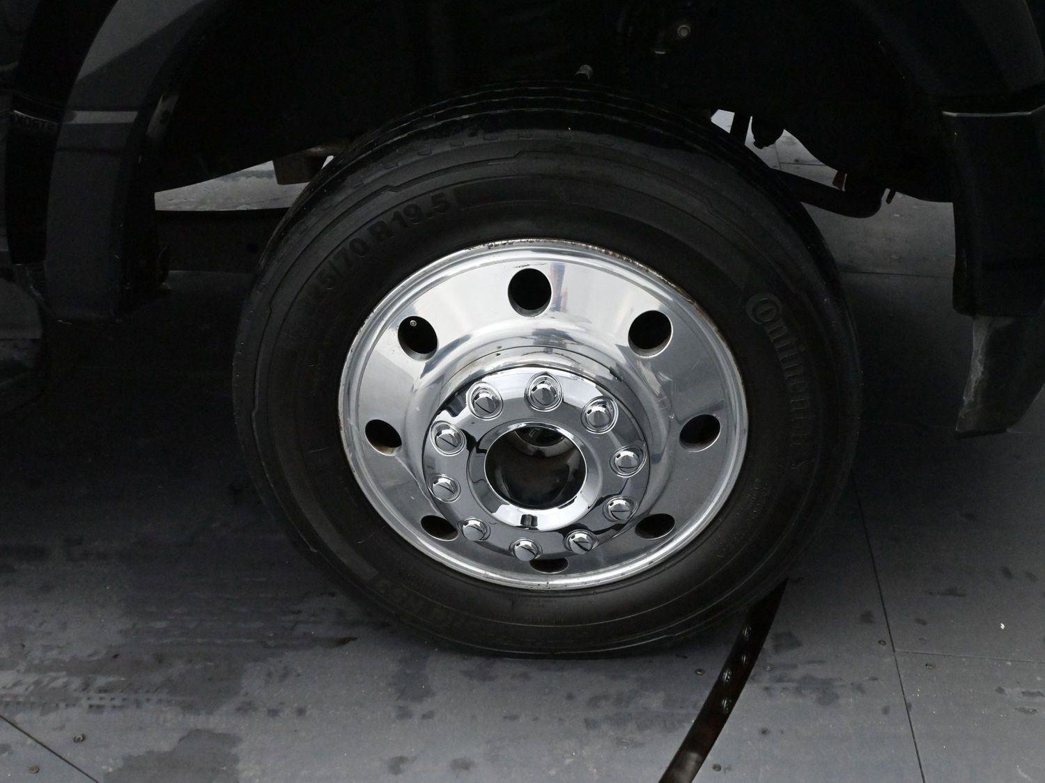 Used 2021 Ford F450 Lariat w/ Lariat Value Package image 34