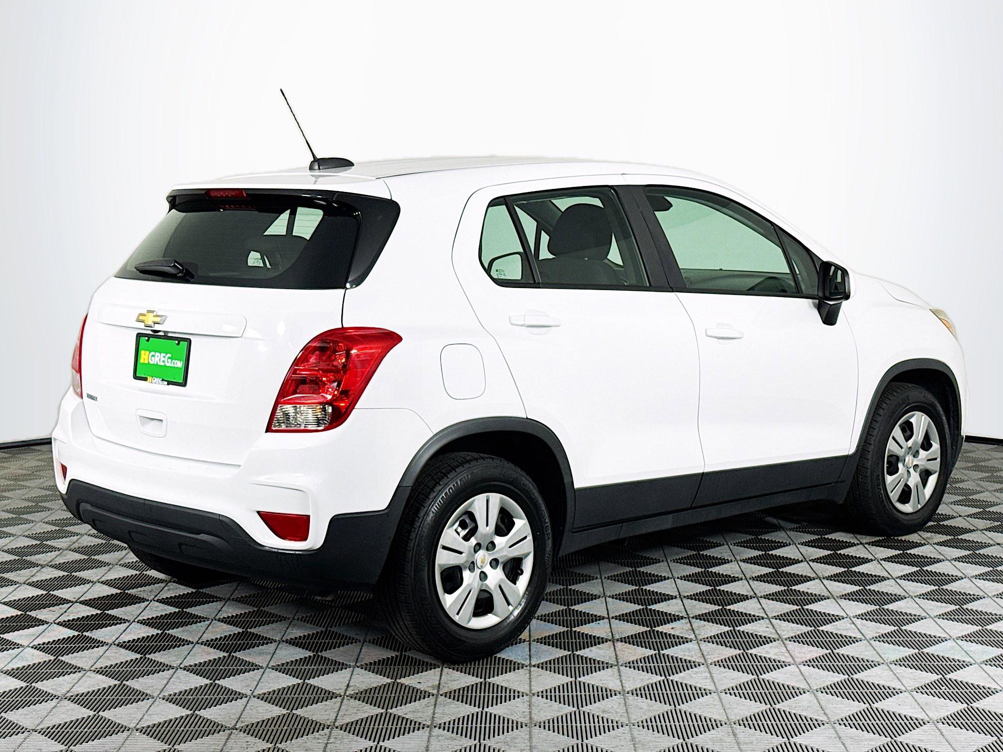 Used 2017 Chevrolet Trax LS image 10