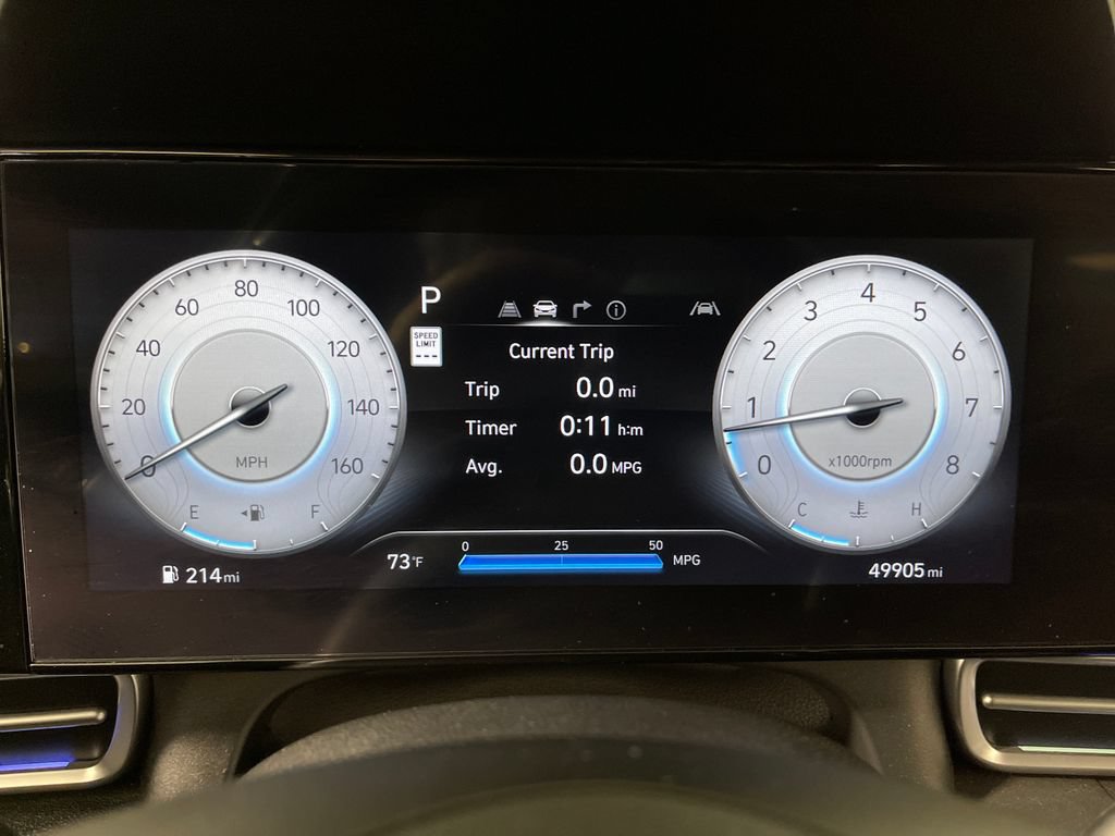 Certified 2025 Hyundai Elantra SEL FWD image 21