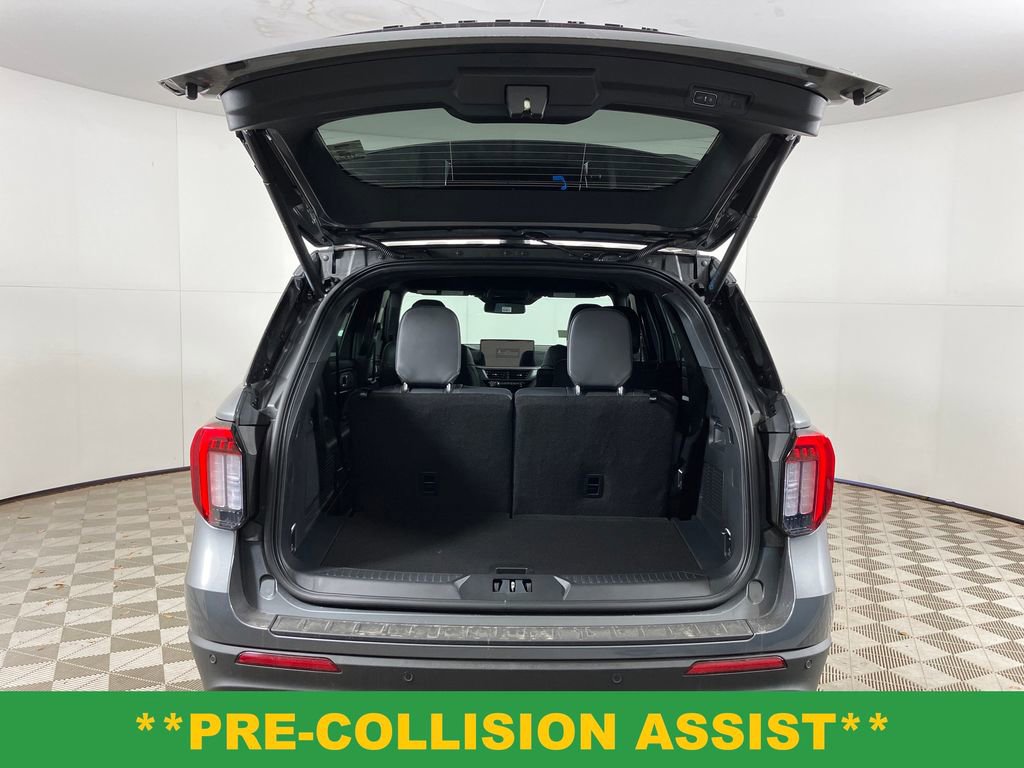 New 2026 Ford Explorer ST image 28