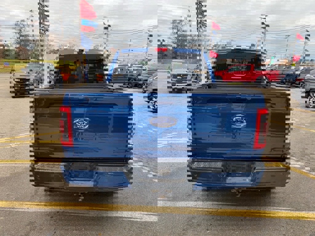 Used 2022 Ford F150 Lariat w/ Equipment Group 502A High image 4